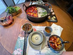 草本鸳鸯锅-盡膳口福跷脚牛肉火锅(晶耀前滩店)