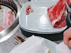 -金滏山烤肉·海鲜·火锅自助餐厅(襄阳万达店)
