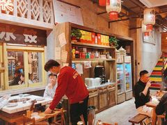 -旧街市鲜货老火锅(大光路店)