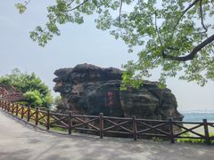 -广州莲花山旅游区