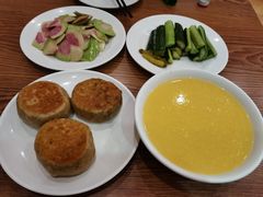 -清真吴记门钉肉饼·喜多利