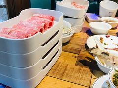 -蒙肥羊·酸汤潮牛·鲜牛肉火锅烤肉自助(岗顶店)