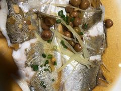 凤梨酱破布子蒸鲈鱼-芒果爆爆(东海缤纷店)