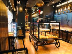 面包甜点陈列柜-酵墅·手感烘焙(印象汇店)