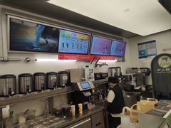 -沪上阿姨·臻选茶饮(上海环球港店)