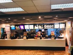 -麦当劳(新城市广场店)