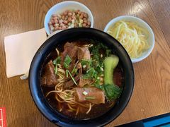 -李先生牛肉面大王(上海站南广场店)