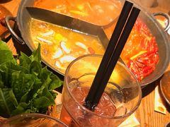 -巴卤社老火锅(财富店)
