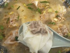 -老新隆牛肉锅贴(新街口店)