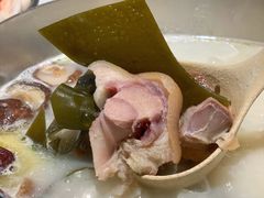 八珍秘制高山腊猪脚汤-八珍玉食鸡煲·打边炉(印象城店)