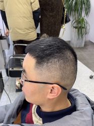 -D.G造型·烫发染发接发
