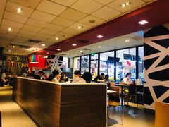 大堂-麦当劳(龙之梦购物中心店)