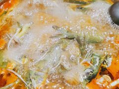 -亮欢寨酸汤鱼(沙冲路店)