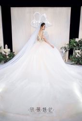 -欣薇婚纱(新源乐汇城店)