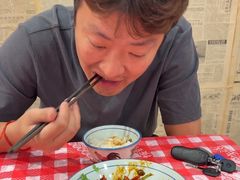 -荆九爷爆炒桥头三嫩(云南北路店)