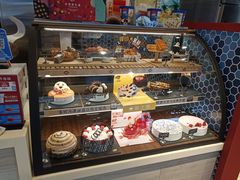 面包甜点陈列柜-DQ·蛋糕·冰淇淋(周浦万达店)