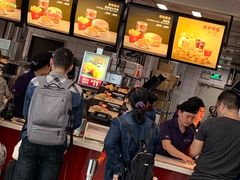 -麦当劳(深圳北站高铁店)