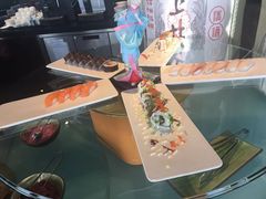 -唐拉雅秀酒店-西锦汇空中BBQ·思创餐厅