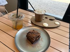 -J Create城市露营咖啡·简餐·宠物(上海动物园店)