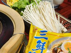 -沙胆彪炭炉牛杂煲(上海日月光广场店)