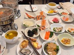 -腾阁自助餐厅(朝林广场店)