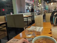 -莲餐厅·湖北菜·潜江小龙虾店(愚园路店)