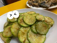 咸蛋黄炒小瓜-甜甜屋(解放中路店)