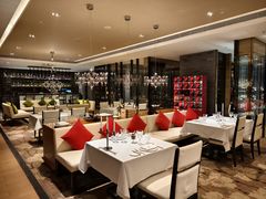 -圣丰索菲特·法国餐厅