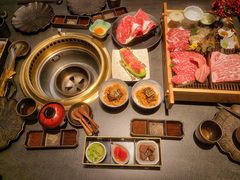 -铭牛烧肉·和牛海鲜自助(高新月牙湖店)