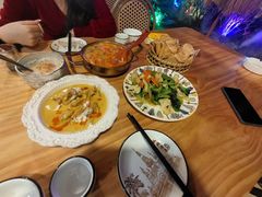 -拾光音乐餐酒吧(告庄星光夜市店)