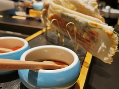 传统葱包烩-老头儿油爆虾·1987杭州烟火味(湖滨银泰in77D区店)