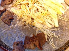 -秦炉烤肉(财富中心店)