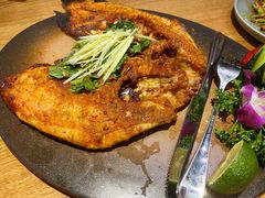 香茅草烤罗非鱼-麦麦山云南菜(复地活力城店)