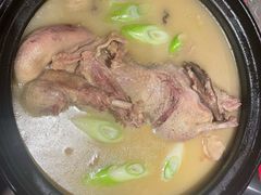 -通安客栈中餐厅·何家小馆