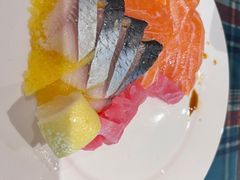 -昆明华邑酒店-鲜艳全日餐厅