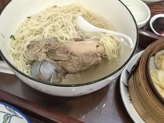 -百年老字号·观振兴蟹黄面·三虾面·苏式面(观前街富仁坊巷店)