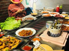 -马路牙子地桌烤肉(工体店)