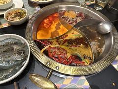 -廖掌柜·重庆鲜货火锅(上海首店)