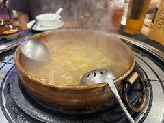 -阿山卓·野生菌火锅·纳西火塘烤肉