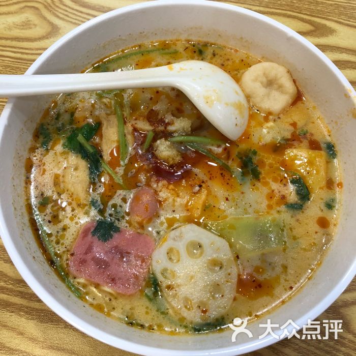 辣么疯狂双骨瓦罐麻辣烫图片 - 第11张