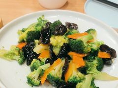 -宏状元现熬粥·京味菜(黄寺大街店)