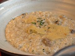 -MONICH牛排融合餐厅(和义大道购物中心店)