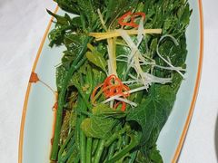 白灼丝瓜尖-雲蜀龙阁·金牌水煮鱼(方庄店)