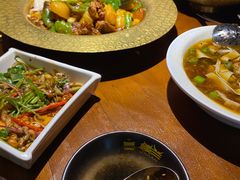 新疆大盘鸡-楼兰新疆主题餐厅(坂田佳华领汇广场店)