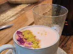 -FLOVIE FLORIST CAFE