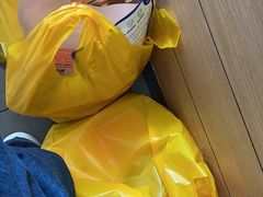 -三只松鼠生活馆(芜湖弋江金鹰店)