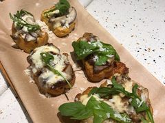 -必胜客(WOW中心城店)