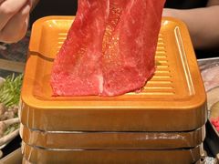 -牛YO寿喜烧·铁板烧和牛火锅自助(市府恒隆店)
