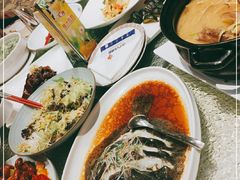 -通安客栈中餐厅·何家小馆