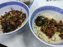 -沪西老弄堂面馆(定西路店)